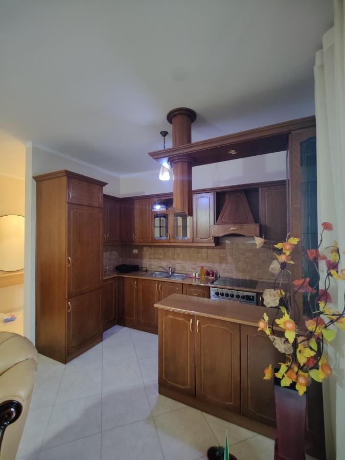 City Center Apartment Berat Exterior photo